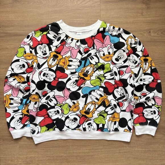 Disney Mickey Mouse and Friends All Over Print Sweater Size 2XL AOP - Picture 6 of 6